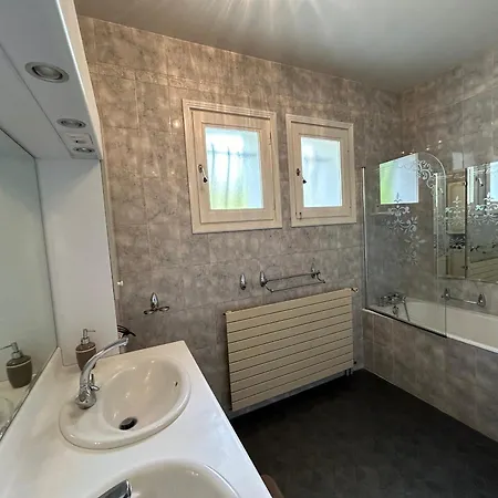 T3 Centre-ville Avec Jardin, Clim, Balcon Et Garage - Fr-1-541-104 Apartmán *