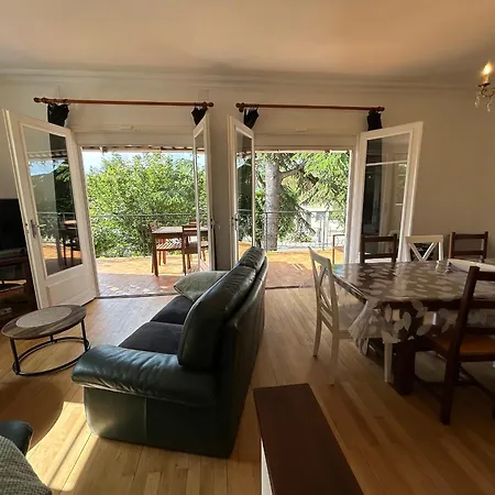 Apartmán T3 Centre-ville Avec Jardin, Clim, Balcon Et Garage - Fr-1-541-104